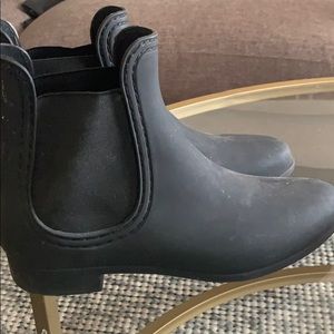 Jeffrey Campbell rain boots!